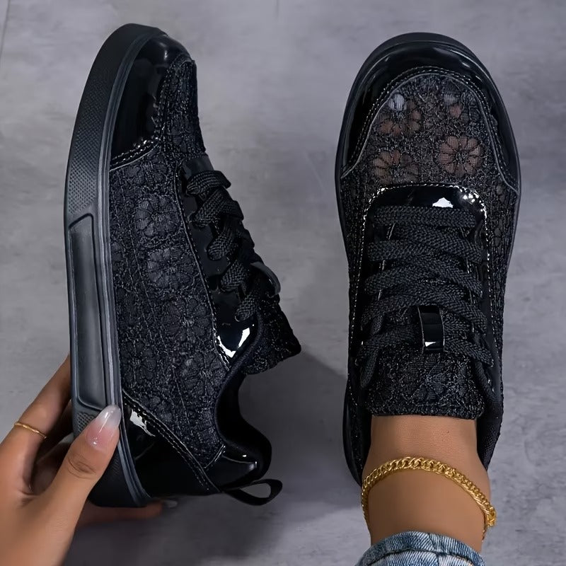 TINEKE | Elegante Kanten Sneakers